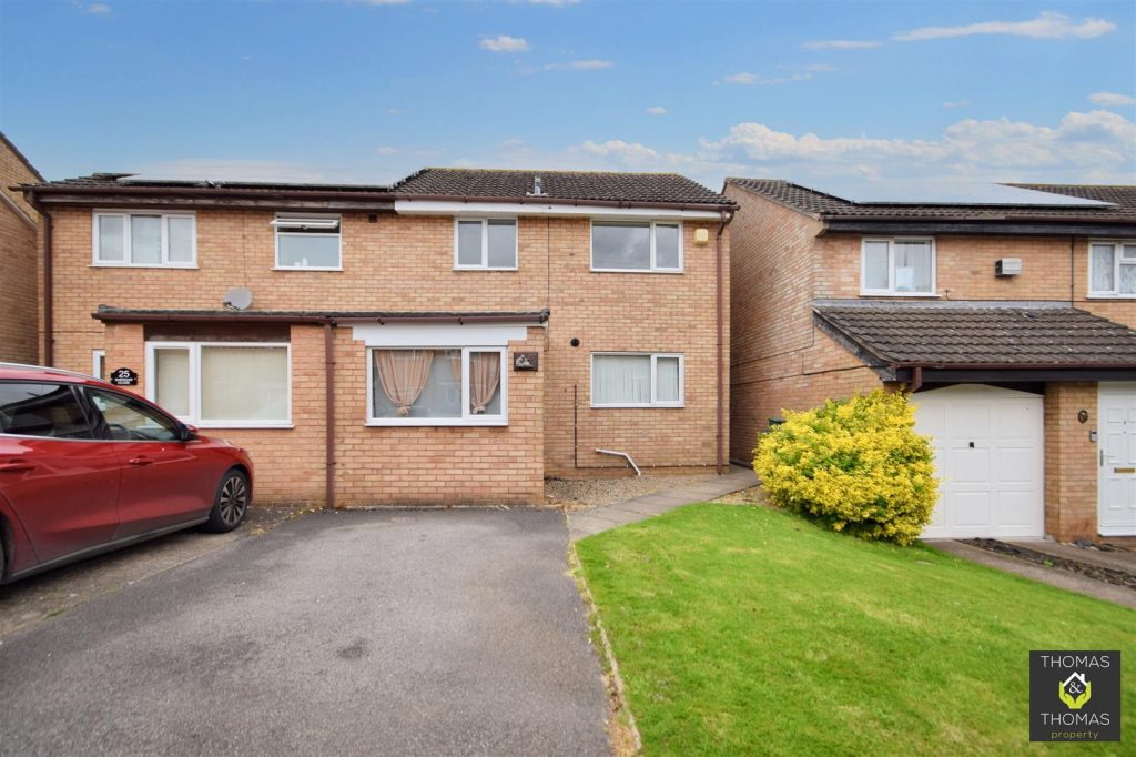 Shergar Close, Abbeydale, Gloucester