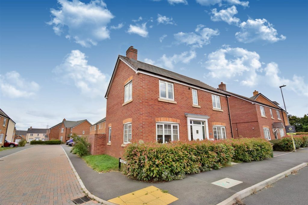 Hawfinch Road, Longford